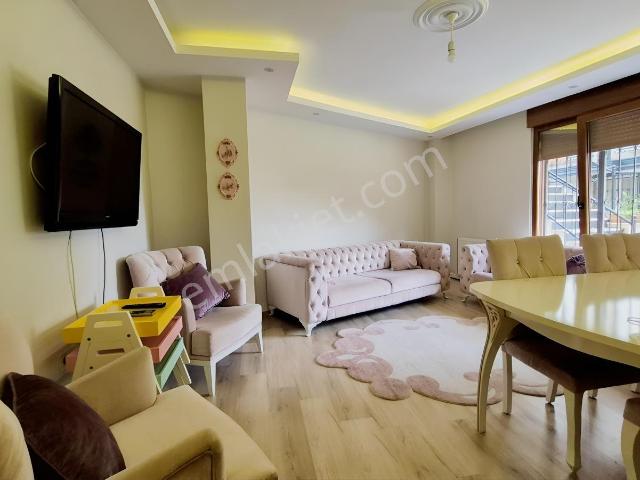 Üsküdar Çamlıca Eşyalı Panjurlu 2+1 Kiralık Daire Enta Emlak