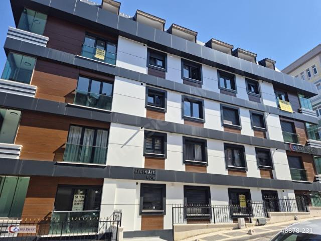 ÜSKÜDAR ÇAMLICA FERAH MH 3+1 OTOPARKLI BİNA SATILIK DAİRE