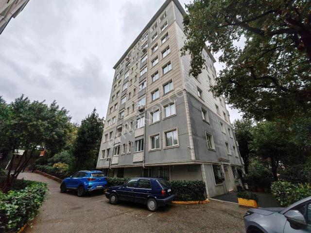 Üsküdar Bulgurlu Alibey Sitesi 145m2 3+1 Kiralık Daire