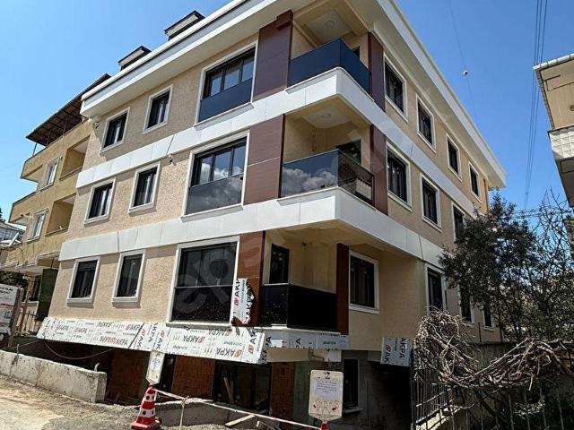 Üsküdar Bulgurluda Kiralık 2+1 Modern Daire