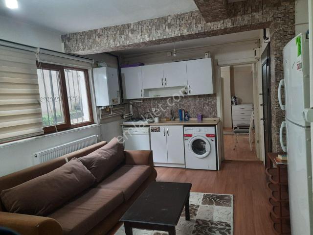 Üsküdar Cumhuriyet Mahallesi Eşyalı Kiralık 1+1 Daire