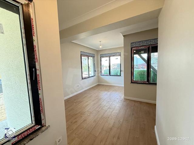 ÜSKÜDAR ÇENGELKÖY YERDEN ISITMALI PANJURLU 1+1 KİRALIK DAİRE