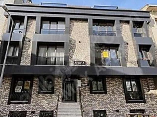 ÜSKÜDAR FERAH MAHALLESİ 2+1 LÜKS DAIRE