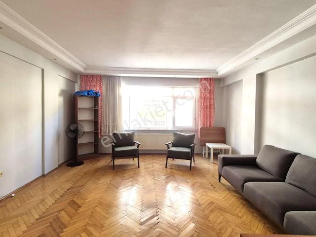 Üsküdar Kısıklı Metro Yakın Eşyalı 2+1 Kiralık Daire Enta Emlak