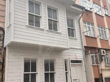 Üsküdar Validei Atikte Sıfır, Müstakil 4+2 Özel Tasarım