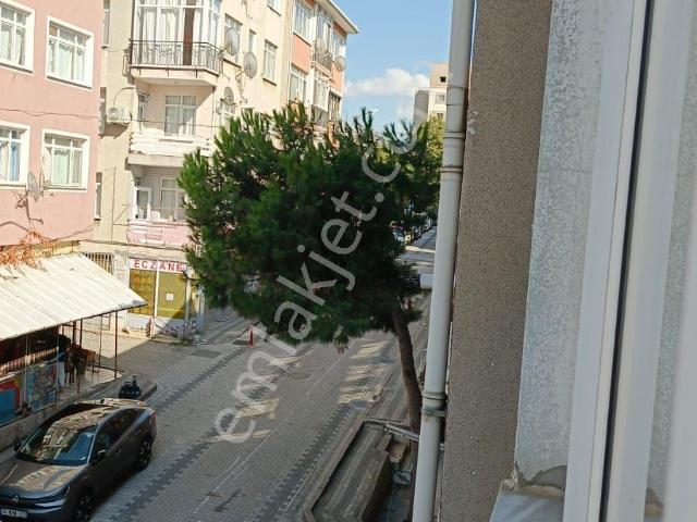 Üsküdar Zeynep Kamil De