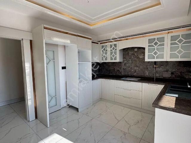 Üsküdar'da Sahibinden Kiralık 2+1 Daire Mülk Sahibi: ’ ’