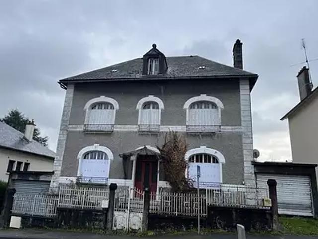 Ussel 19200 Achat / Vente appartement 4 pièces t4 parking