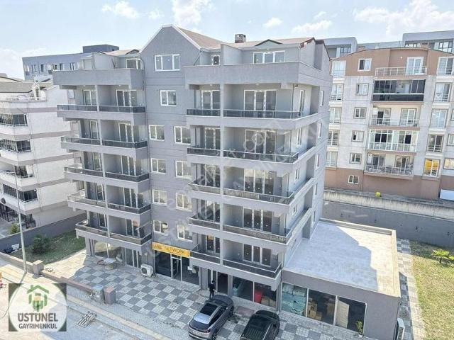 Üstünel'den Dumlupınar'da Ayrı Mutfaklı Ara Kat Geniş 2+1 Daire