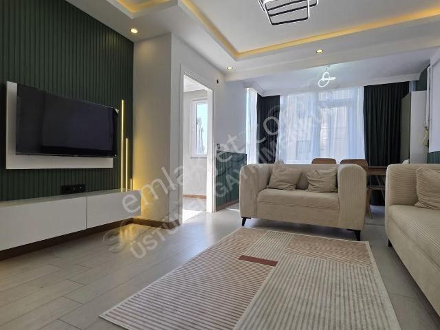 Üstünel'den Dumlupınar'da\aile Sitesi a.mutfak özel Tasarım 2+1