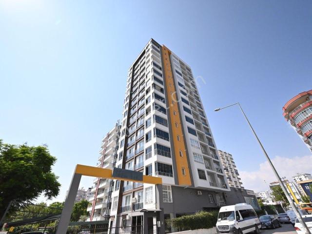 Üstünkent'ten Forum Avmye Yürüme Mesafesi Lüks Sitede Eşyalı 1+1
