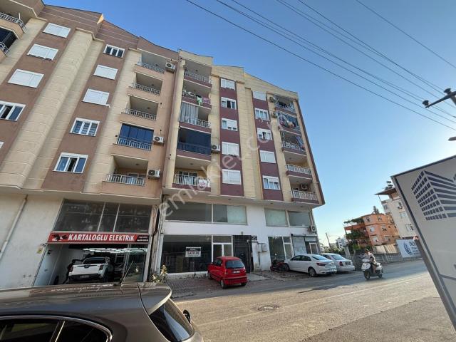 Usta Gayrimenkul'den D.gazlı Ve Asansörlü Kiralık 2+1 Daire