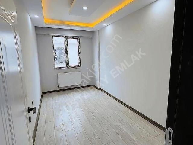 Ustabay Emlaktan Üni Karşısında Ultra Lüks Acil Satılık 2+1