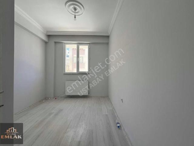 Ustabay Emlaktan Yenimahallede Satılık 2+1 Daire