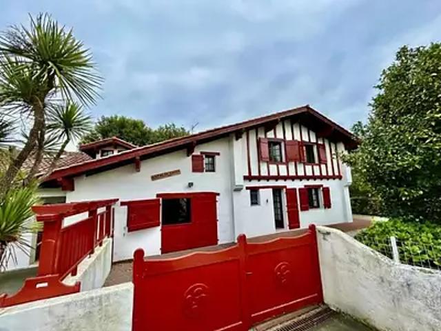 Ustaritz 64480 Achat / Vente maison 5 pièces t5 jardin terrasse