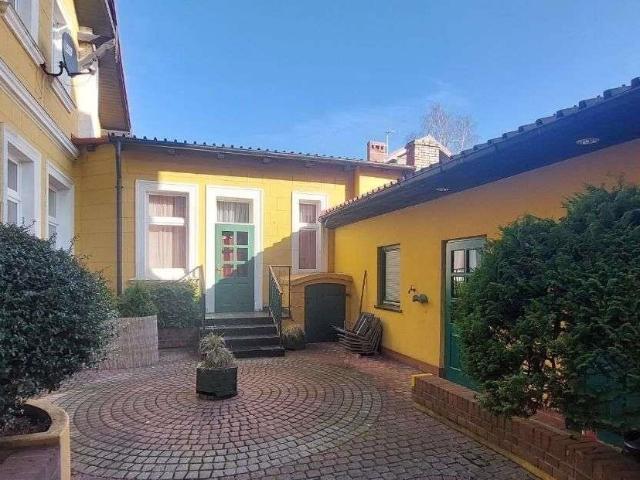Hotel z restauracją i apartamentami 850 m² w Ustce zapraszam
