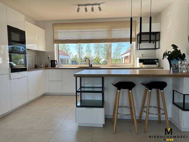 Do sprzedania nowoczesny dom 113 m² z patio i fotowoltaiką