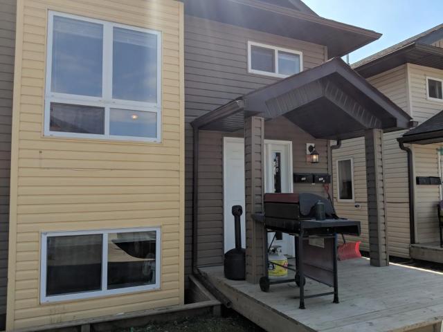 #UP 10209 17 Ave UP, Dawson Creek