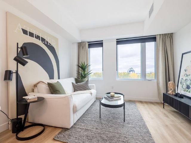 Up to 2 months free ! Enjoy living in downtown Montreal adjacent to the beautiful Lachine Canal. Come enjoy a different