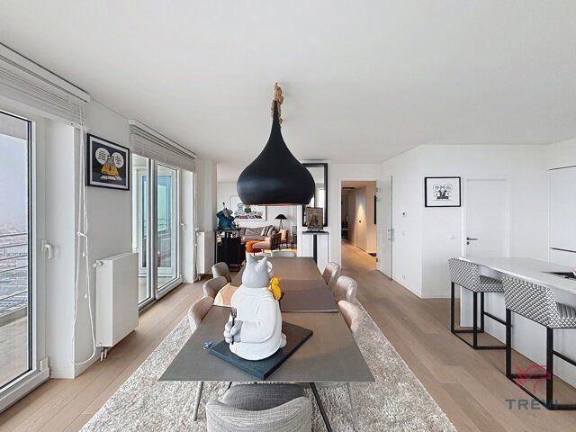 UP SITE 27TH FLOOR, 3 BEDROOM FLAT OF ± 219M²