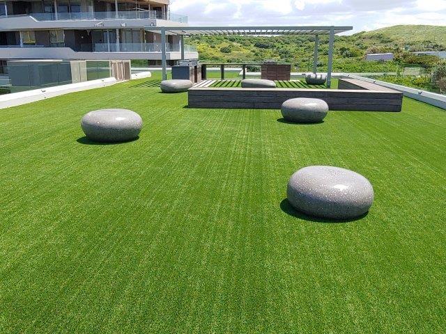 Upmarket Coastal Flat to Rent Sibaya