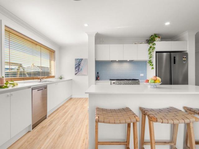 Upmarket Family Retreat Delivered in Mint Condition