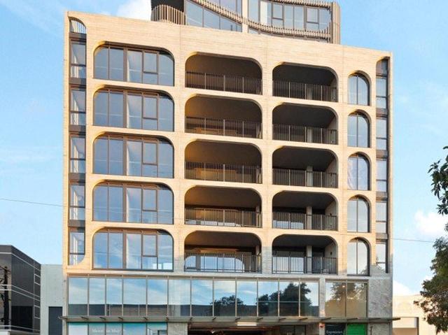 Upmarket lifestyle living boasting panoramic views