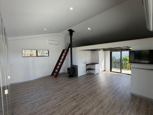 Upmarket Modern Studio