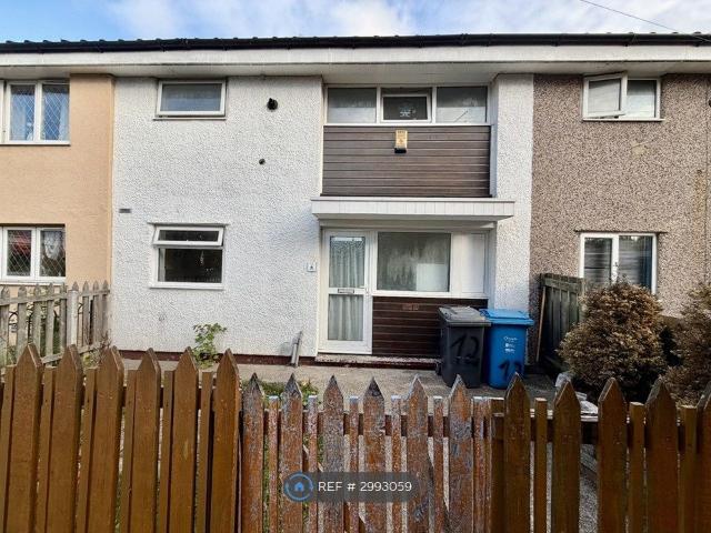 Upavon Garth, Hull HU7, 3 bed terraced house to rent, £750 pcm | PrimeLocation