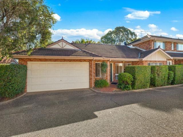 Updated, easy living villa with generous outdoor space and more room than you'd expect