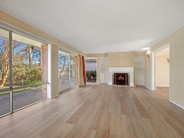 Updated Family Home In St Ives North Catchment