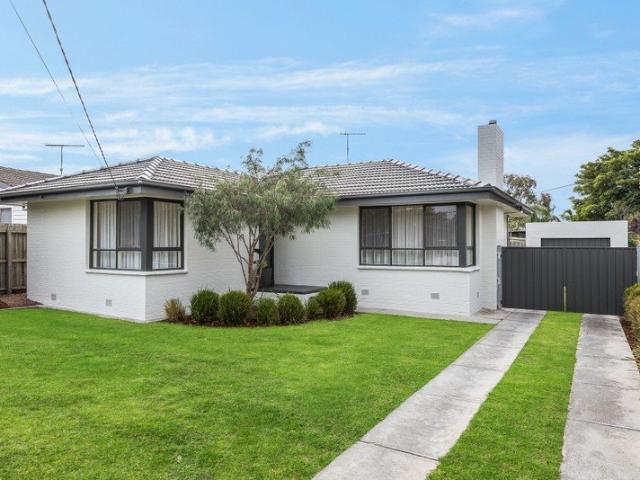 Updated Family Home & Ready to Move!