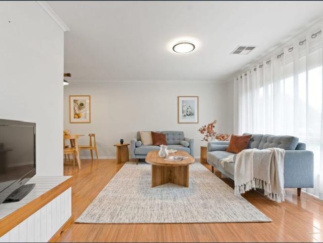 Updated Family Home with Huge Backyard and Outdoor Entertaining