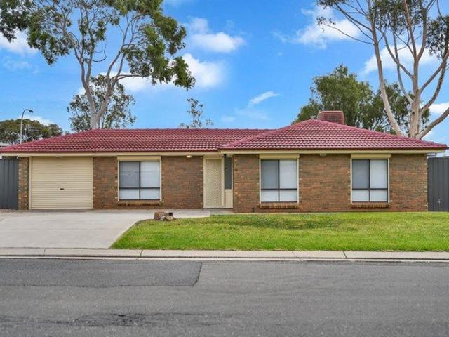 Updated Family Home with Spacious Living in Craigmore