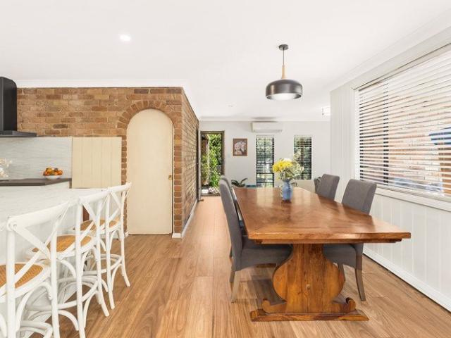 Updated family home with superb child friendly yard
