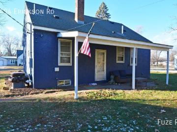 Updated Home in Mounds View 3BD 2Bath W/HUGE Backyard!