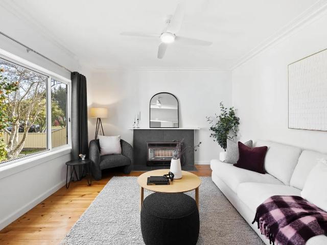 Updated Home in Quiet Neighbourhood
