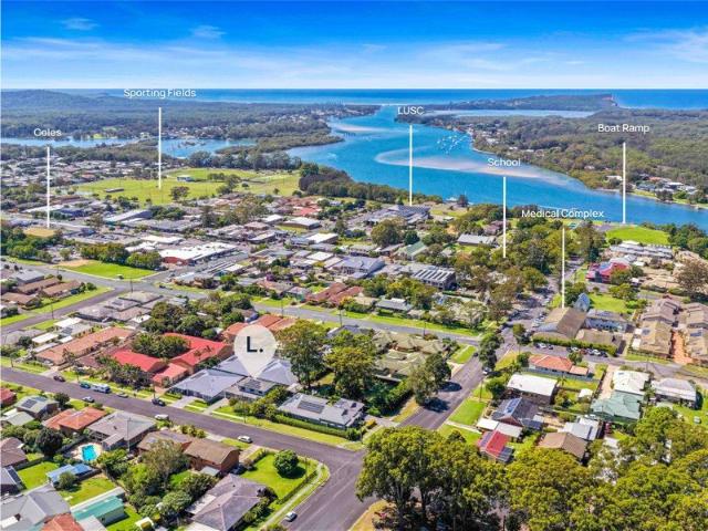 Updated Living In The Heart Of Laurieton