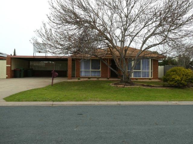 Updated Living in Quiet Court Location