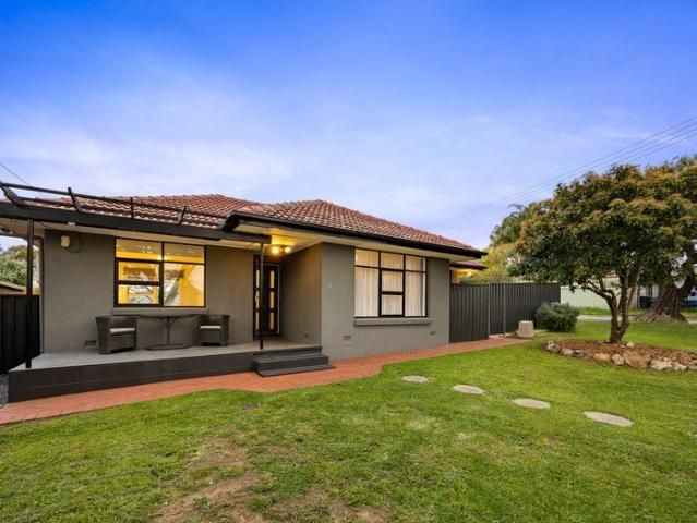 Updated Low Maintenance Living!