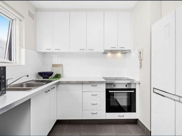 Updated Two Bedroom Apartment with Ocean Views