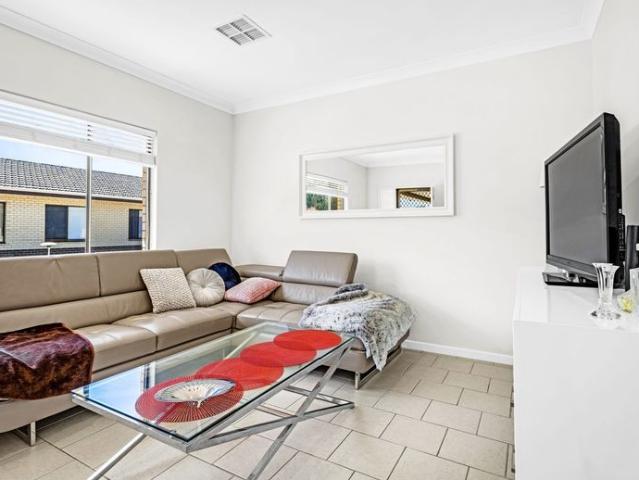 Updated Two Bedroom Unit in Prime Location!