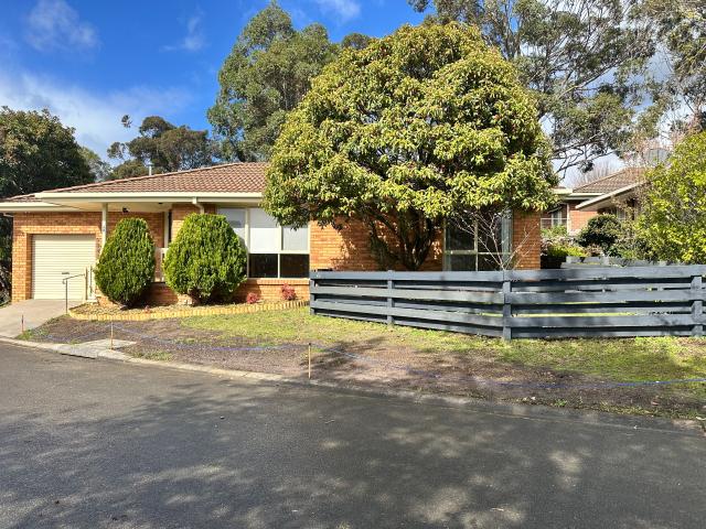 Updated Two Bedroom Unit in Prime Yarra Junction Location