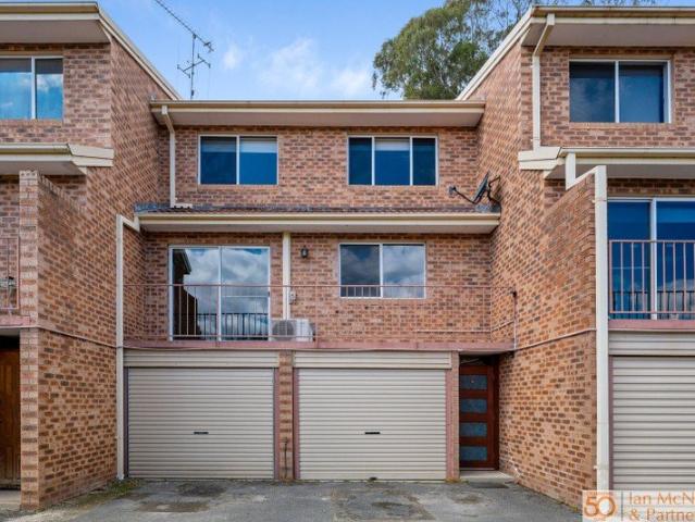 Updated Townhouse with Great View