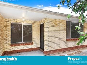 Updated Unit in Small Group of Four Convenient Location