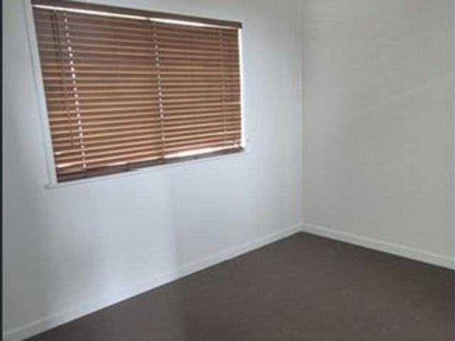 Updated 1 Bedroom Unit in the Heart of Caloundra