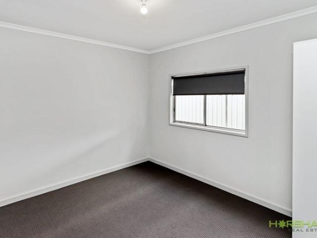 Updated 1 Bedroom unit