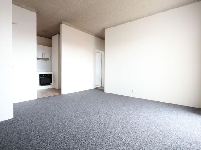 Updated 2 Bedroom Apartment