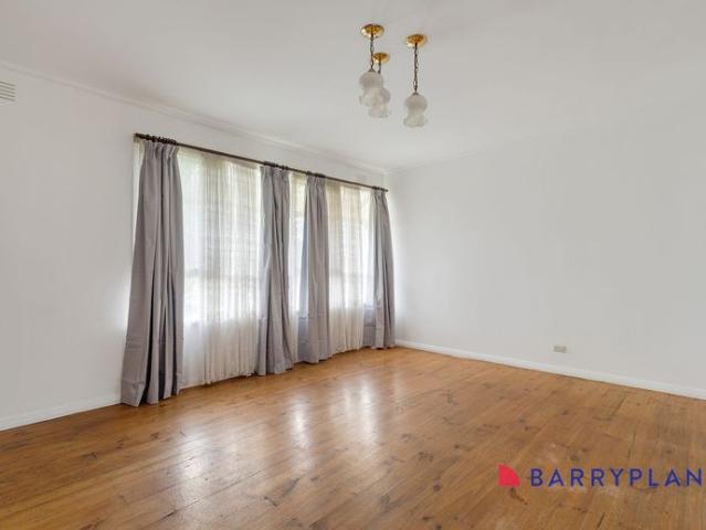 Updated 2 Bedroom Home in a Prime Kingsbury Location