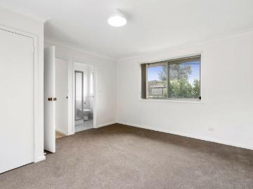 2 bedroom house tucked away in Scullin
